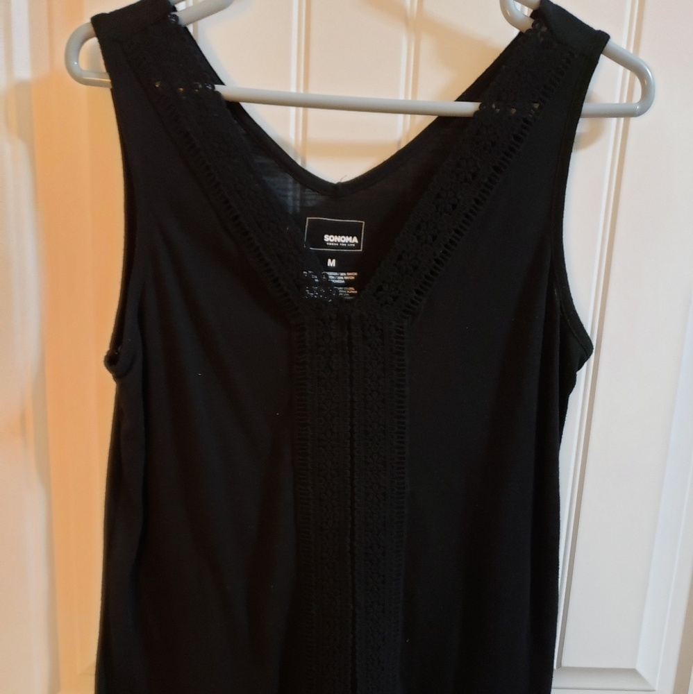 Like new lace top tank